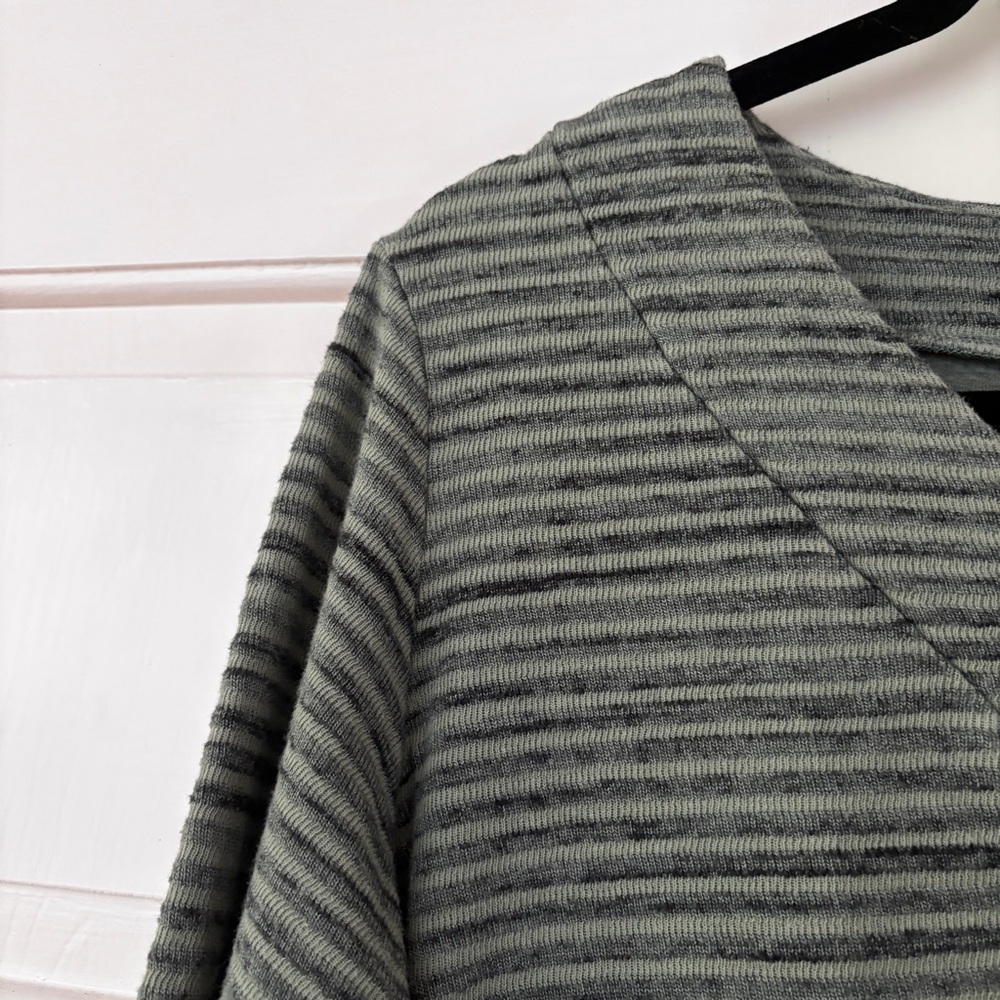 Cut Loose Green Striped V-Neck Tunic Top Shirt Blouse Boxy Lagenlook Size Large - Picture 4 of 13